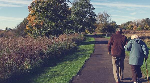 Pesionarii români rămân printre cei mai săraci din UE 