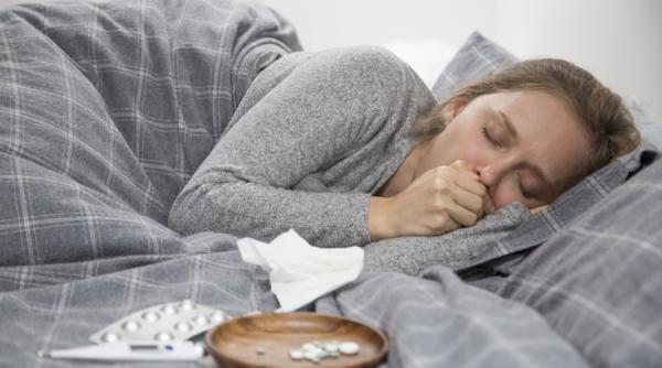 Studiu: Jumătate de milion de români au renunțat la îngrijire medicală. Cauza