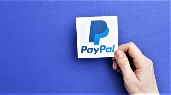 PayPal își retrage susținerea pentru moneda virtuală a Facebook