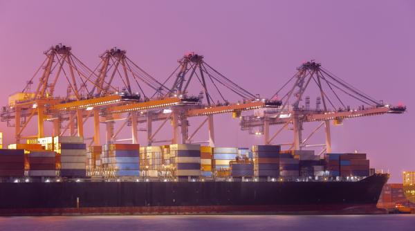 China se angajează să majoreze importurile agricole din SUA