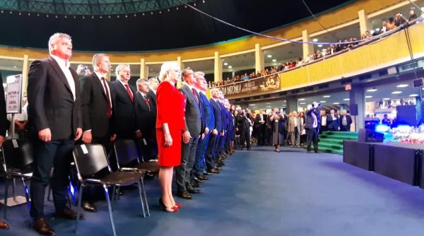 Ministrul Agriculturii a înconjurat România cu tranctoare. Ce a spus VIDEO