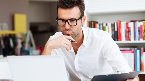 Toamna se numără grijile. Vremuri tulburi pentru economia României