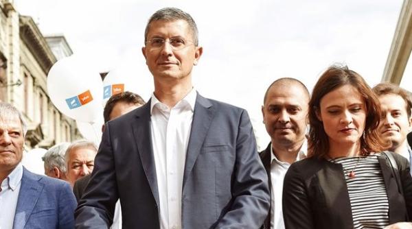 Scandalul TAROM. Dan Barna recunoaște că avioanele au zburat, totuși