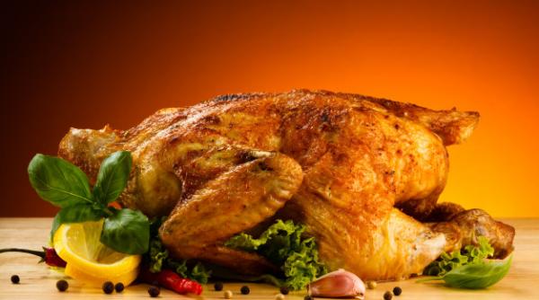 A îmbinat mâncarea cu afacerea! A ieșit ceva de nedescris