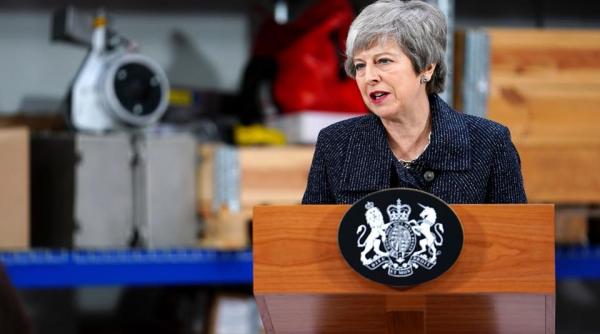 Theresa May sprijină acordul privind Brexitul! Chiar dacă a trecut o ''linie roşie''