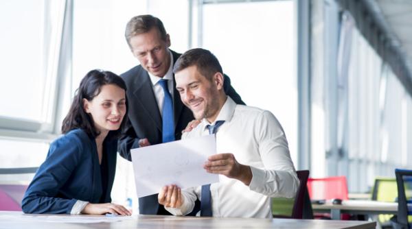 Această țară schimbă toate regulile! A introdus săptămâna de muncă de patru zile