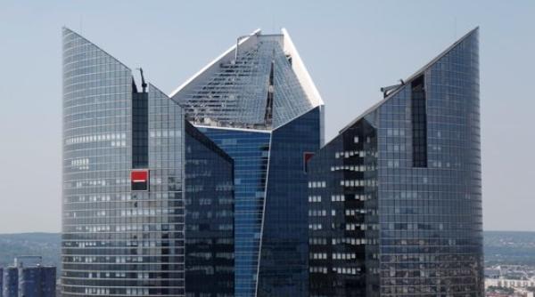 O mare bancă franceză își vinde o importantă subsidiară