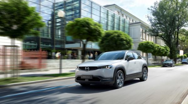 Mazda acceptă precomenzi din România pentru modelul electric