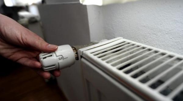 În prag de iarnă, edilii Capitalei vorbesc despre reabilitarea reţelei de termoficare 