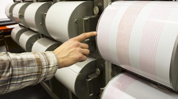 Cutremur de 3,8 grade pe Richter produs în zona seismică Vrancea