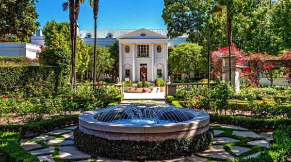 Povestea celei mai scumpe proprietăți din SUA. Costă o căruță de bani