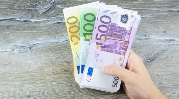 Salariu de vis! Pentru acest post au candidat 1000 de români