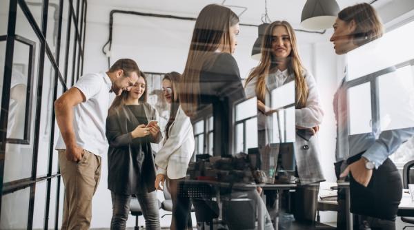 Evaluarea bugetarilor se modifică. Riscurile celor fără performanțe