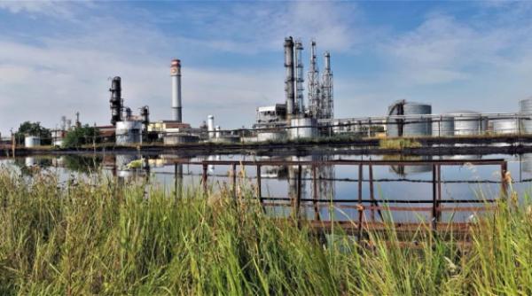 Investiție de milioane de dolari în rafinăria Vega! Totul pentru o instalație