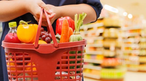 Coşul minim pentru un trai decent. La ce valoare a ajuns