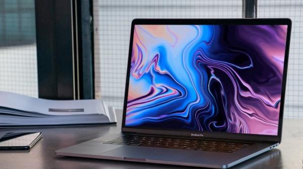 Apple vine cu un produs nou. Are alt ecran și altă tastatură