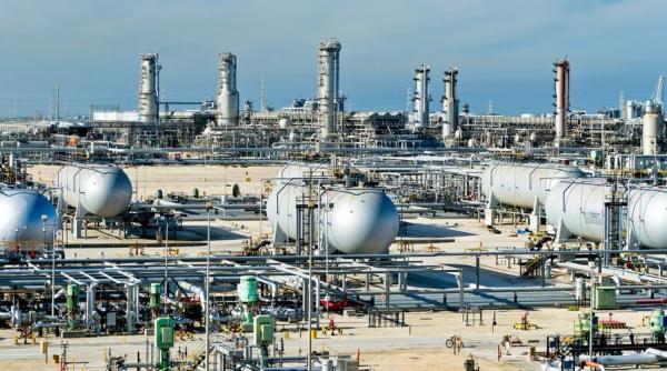 Anunț crucial: BEI nu mai finanțează proiecte din domeniul pentrolier