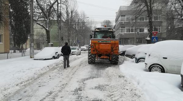 Capitala, pregătită pentru iarnă cu aproape 800 de utilaje