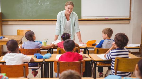 Catalogul școlar online devine obligatoriu pentru toate școlile din România