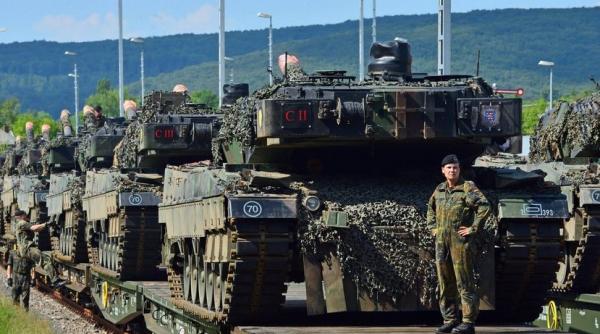 Merkel vrea ca Germania să exporte mai multe arme în Africa