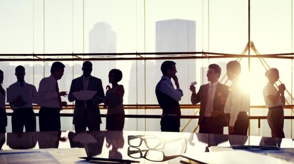 Mediul de afaceri vrea dialog: Trebuie să vâslim în aceeași direcție