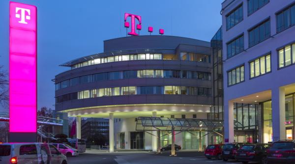 Deutsche Telekom suspendă toate tranzacțiile pentru 5G