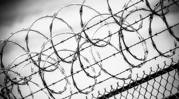 Statul construiește două noi penitenciare. Cu ce bani