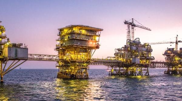 Record absolut. Saudi Aramco, mai scumpă decât Apple sau Microsoft