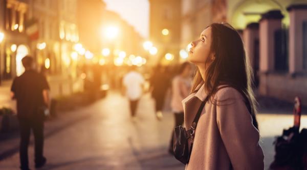 Dramatica depopulare a României continuă. Care este scăderea