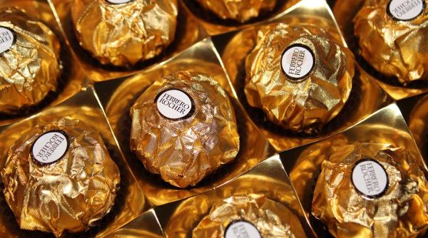 Acuzații grave la adresa producătorului de ciocolată Ferrero Rocher