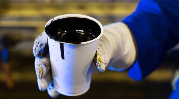 Record în Rusia. Producție de petrol ca în vremurile sovietice 