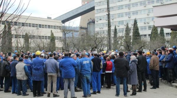 Protest spontan la Termocentrala Mintia