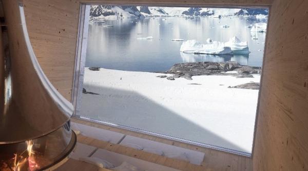 Casa care o ia la vale! Așa locuință, mai rar FOTO