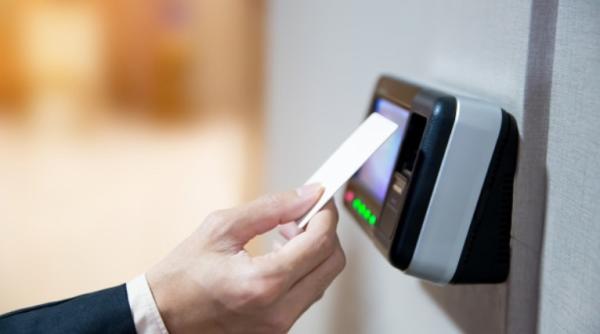 Proiect nou. Actele de identitate se vor face de la 12 ani, nu de la 14 ani