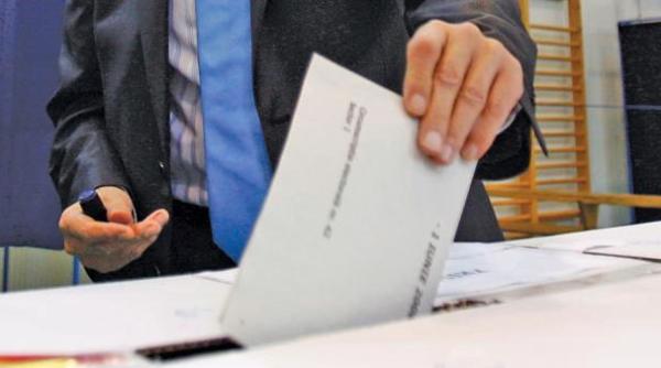 Alegeri locale în două tururi. Documentul pentru asumarea răspunderii, remis Parlamentului