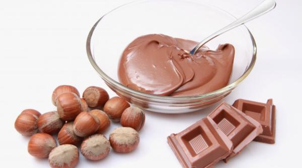 Familia italiană Ferrero primește peste 600 milioane euro de la Nutella