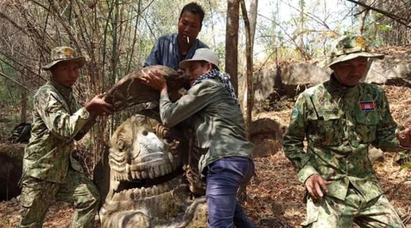 Descoperire neașteptată în Cambodgia. S-a găsit o statuie nemaivăzută