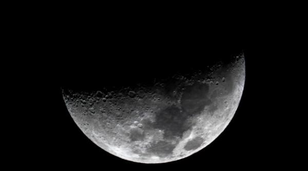 Partea nevăzută a Lunii. Ce s-a descoperit