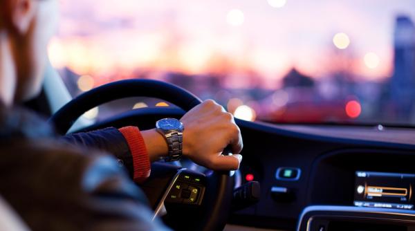 Codul rutier, luat la puricat. O nouă obligație pentru șoferi