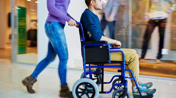 Pensia de invaliditate. Cum se obține și ce acte sunt necesare