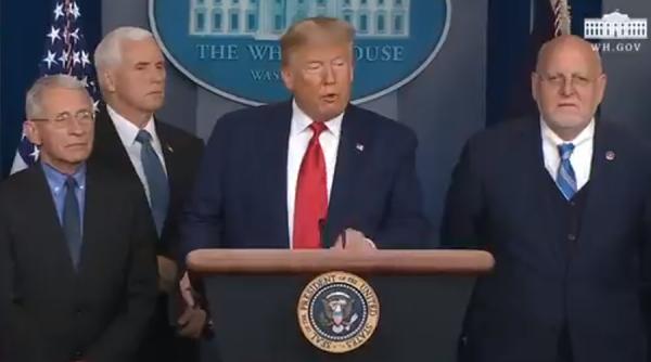 Coronavirus. Trump îndeamnă la calm după primul deces din SUA