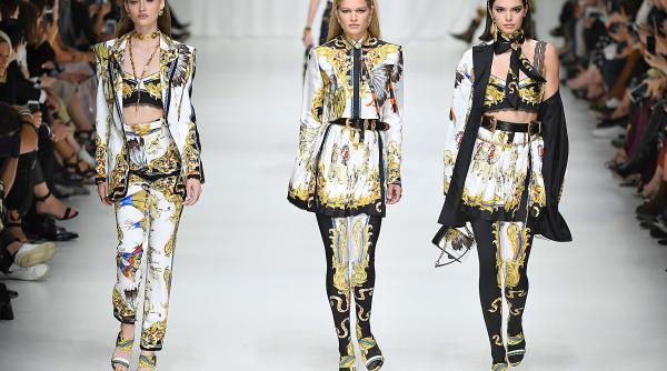 Casa Versace speriată de epidemia Covid-19. A anulat totul!