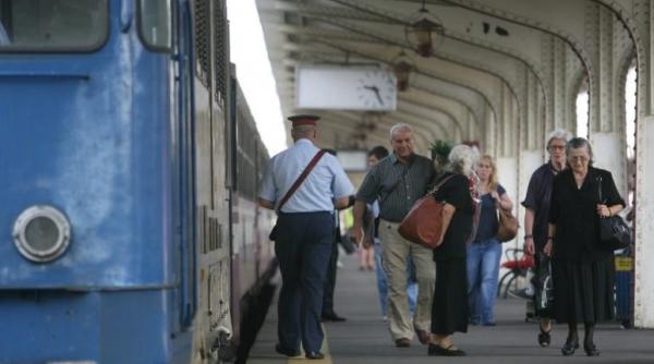 Salariul "nașului" de la CFR este incredibil. Cât câștigă în total