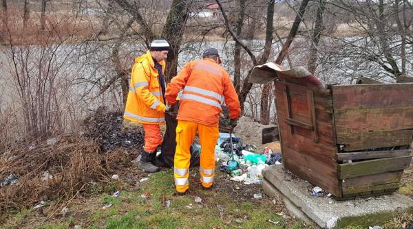 CNAIR, campanie de igienizare a drumurilor și parcărilor