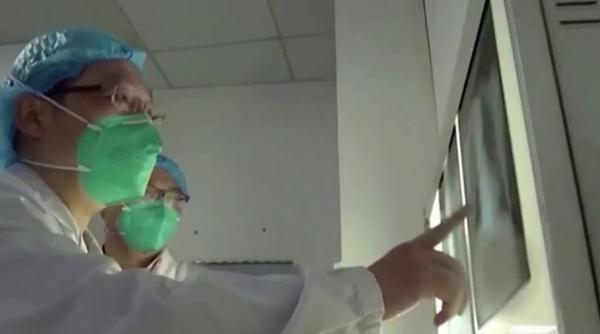 Chinezii au găsit o nouă metodă de a dezinfecta autobuzele și ascensoarele