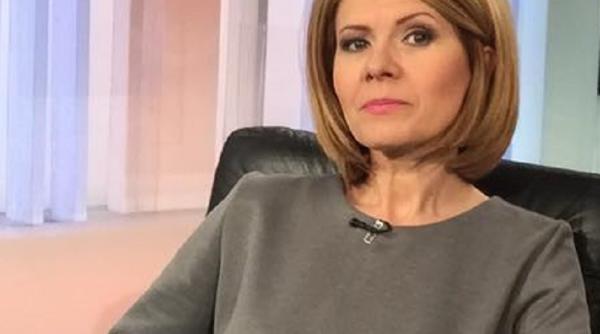 Elena Cristian: Mediul privat este cu mulți pași înaintea guvernanților