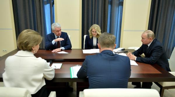 Covid-19. Primarul Moscovei avertizează că situația este cu mult mai gravă