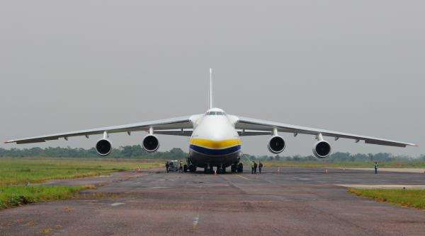 Prețurile transportului aerian de marfă au explodat