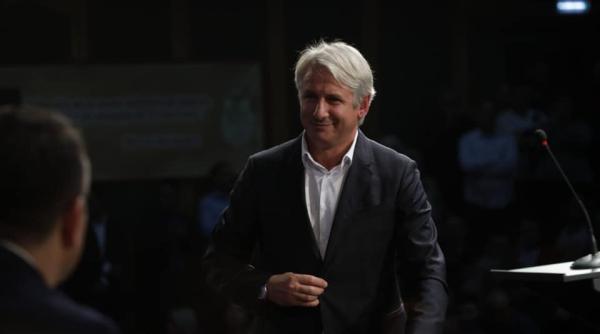 Teodorovici a RĂBUFNIT: Nu mai e timp, Iohannis, de mesaje sforăitoare