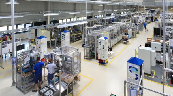 Industria auto din România, schimbări de plan. Va ajuta în lupta împotriva COVID-19